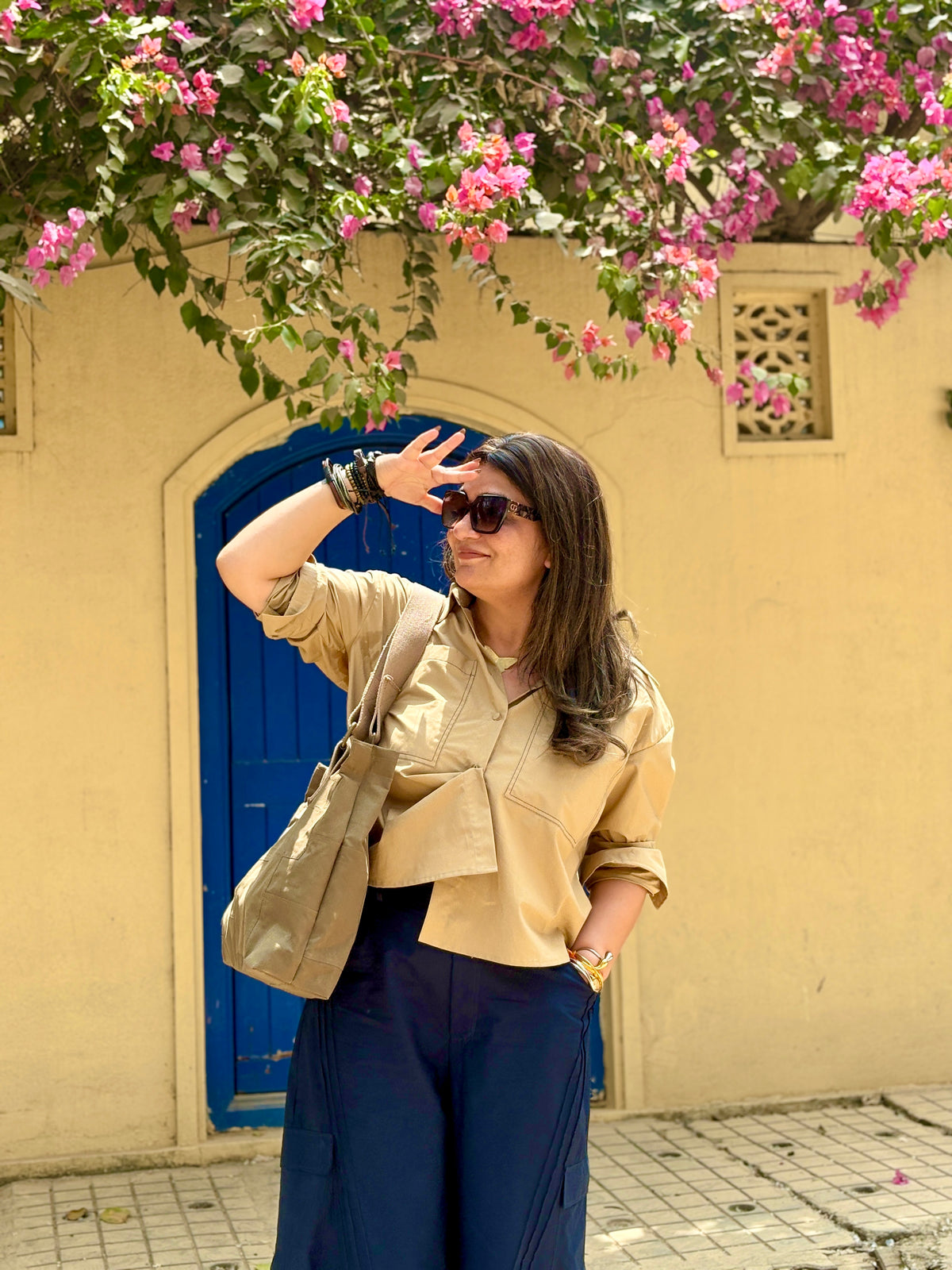 Cargo pants with khaki shirt