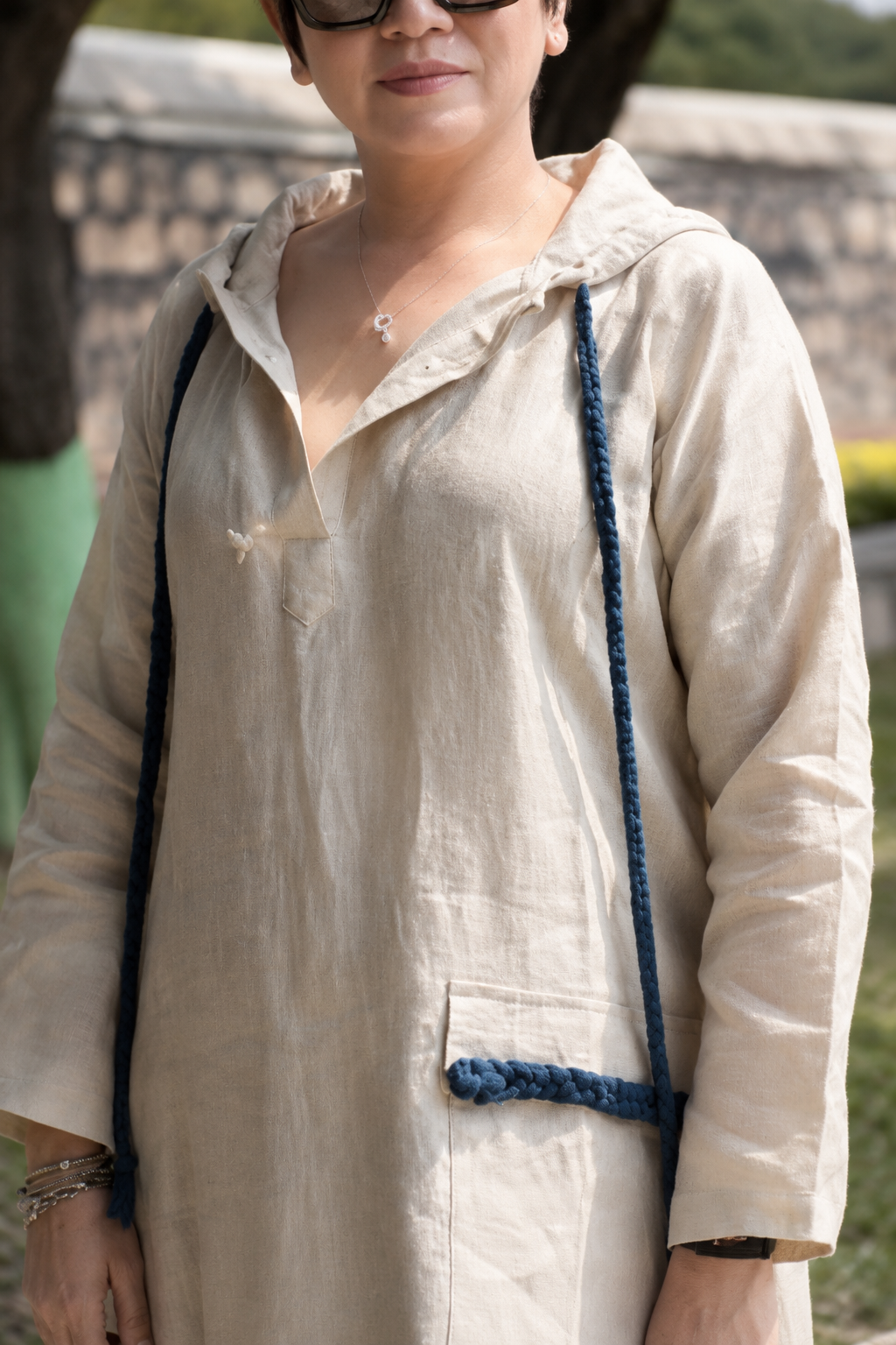 Linen hood